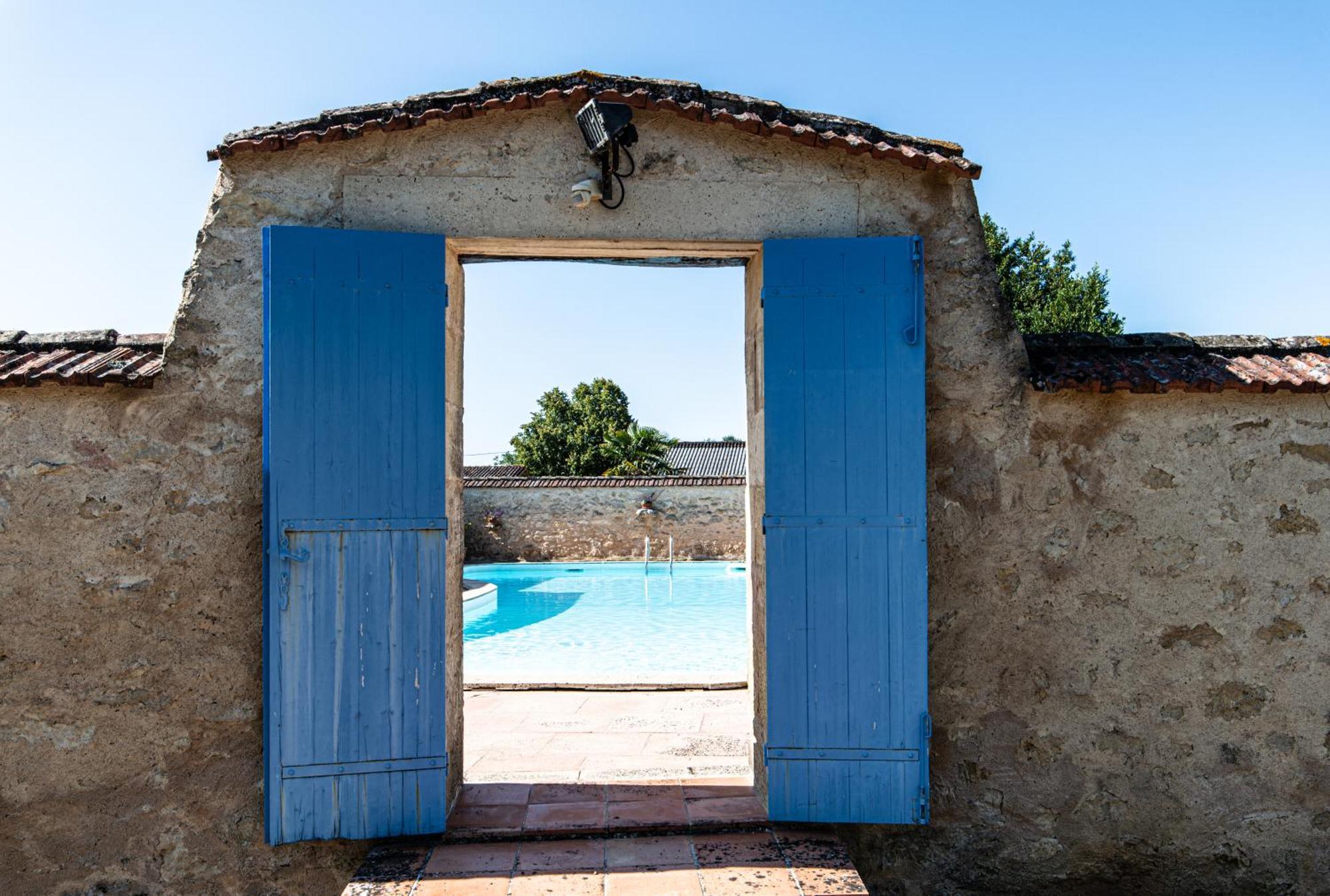 Vila Refuge De Perreau Saint-Michel-de-Montaigne Exteriér fotografie